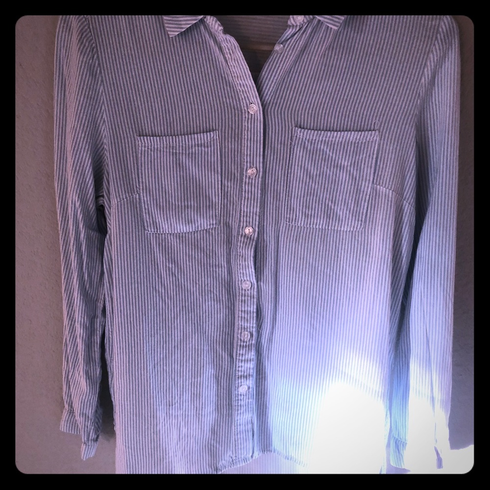 Long sleeve button up